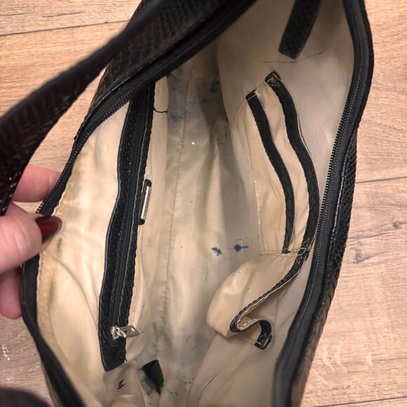 Y2K Guess Black Snake Skin Saddle Bag Shoulder Purse Studded Bikercore Grunge - Picture 6 of 10